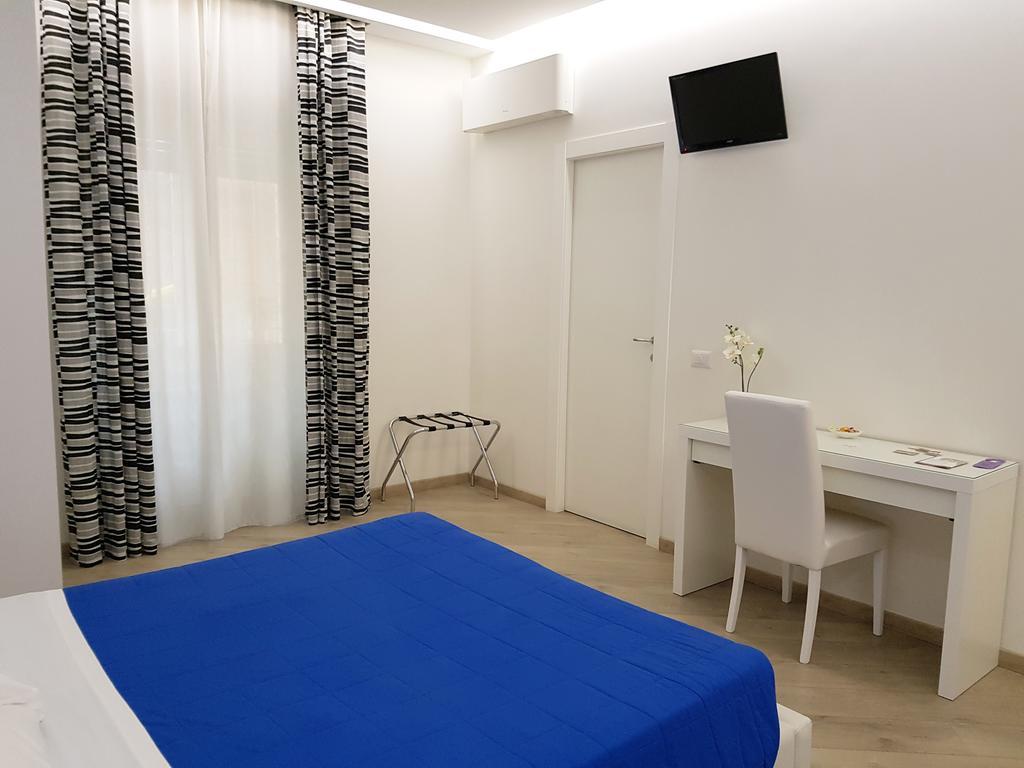 Domus Barberini Bed & Breakfast Roma Ngoại thất bức ảnh