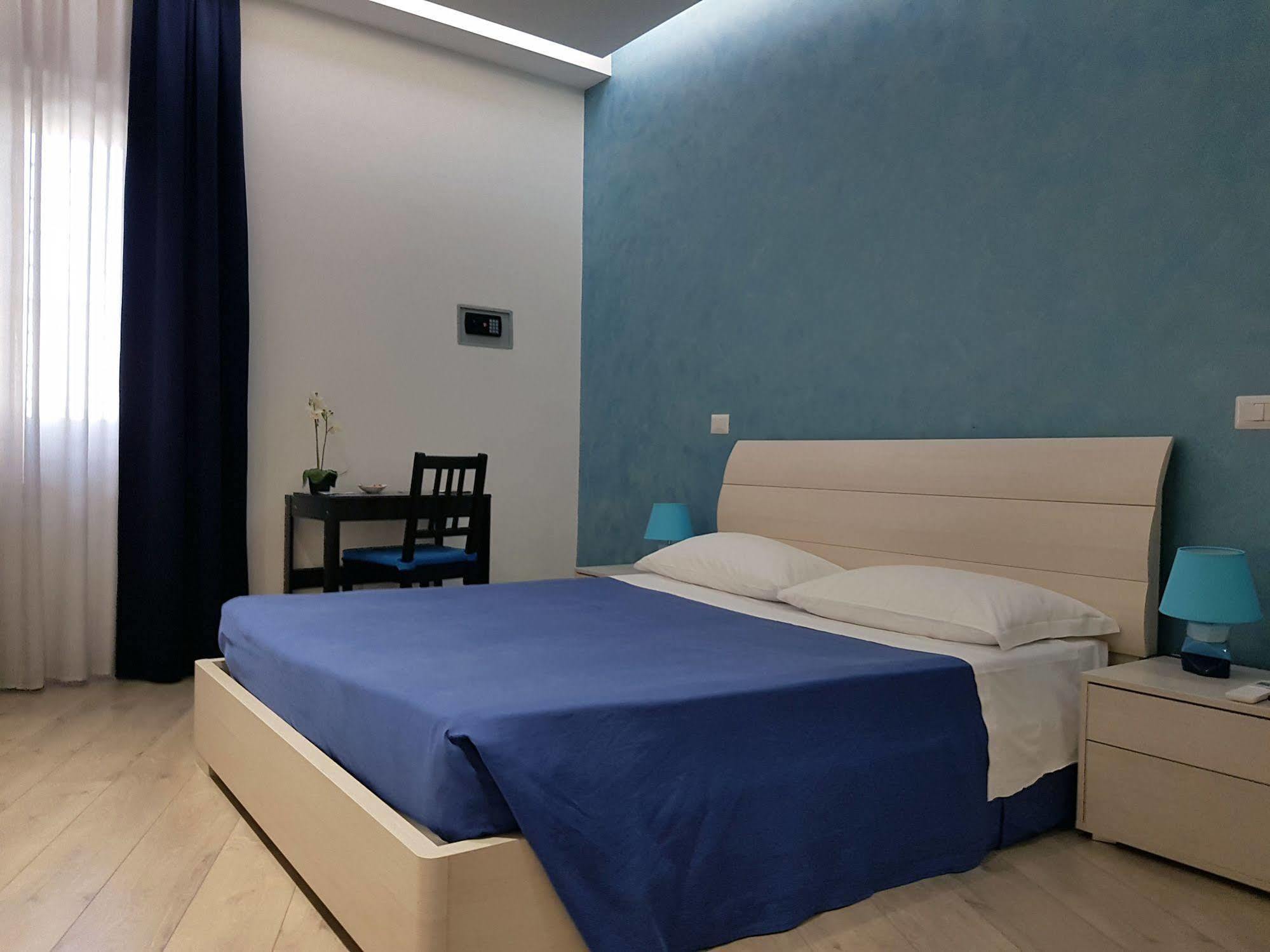 Domus Barberini Bed & Breakfast Roma Ngoại thất bức ảnh