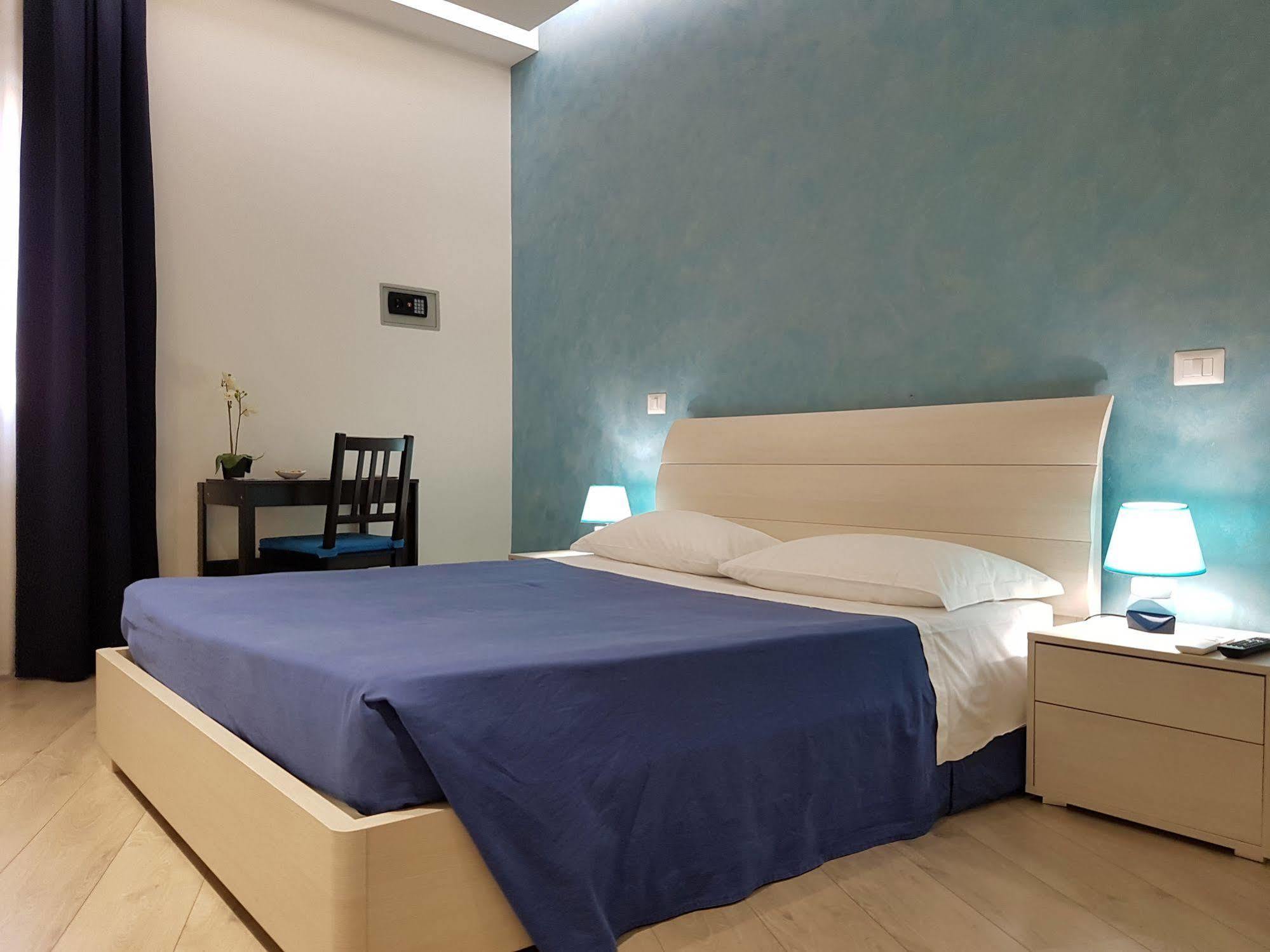 Domus Barberini Bed & Breakfast Roma Ngoại thất bức ảnh